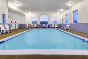 Microtel Inn & Suites by Wyndham London, London