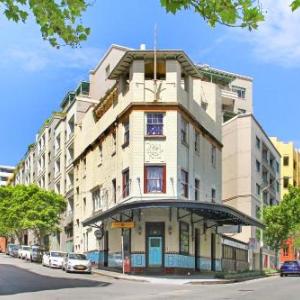 The Entertainment Quarter Moore Park Hotels - VENUS Harbourside - FEMALE ONLY HOSTEL - Long stay negotiable