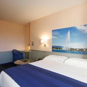 Hotels near Arena Genève - Hotel Montbrillant