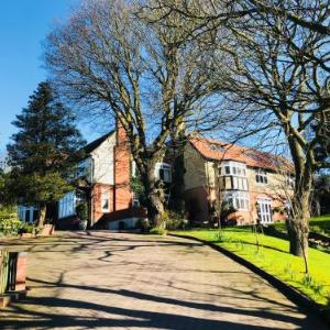 Grimscote Manor Hotel