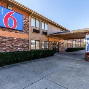 Motel 6-Troy IL