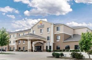 Comfort Inn & Suites Lawrence, Lawrence
