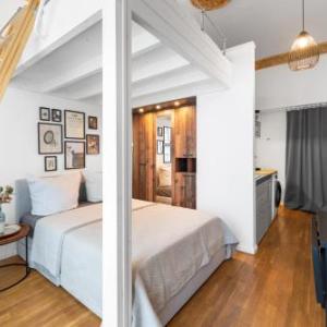 The Koburger I - Stylish studio with 38m2 space and full kitchen Ideal for couples and business travelers