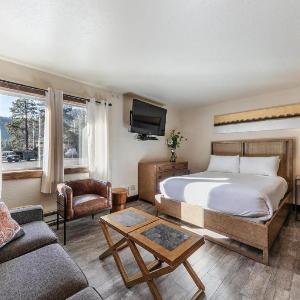 Lovely Studio w/Kitchen and Partial Lake View #122 at Donner Lake Village
