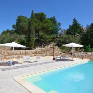 Villa Pica by PosarelliVillas