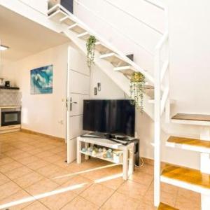 Mint lovely apartment for 8