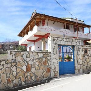 Villa Xherimeja Family Oasis