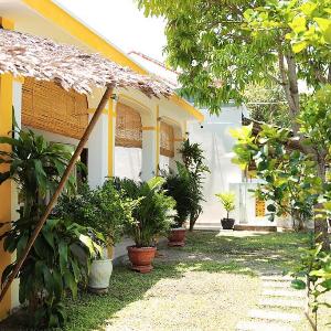 be's beach homestay an bang