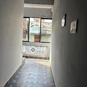 PP White Town Rooms