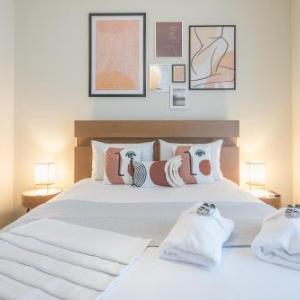 Supreme Suite with balcony by Cloudkeys