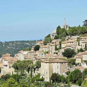 Traditional Villa in Bonnieux with garden