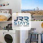 JRR Stays - JVC Bloom Tower B608 Elegant Studio Sleeps 2 