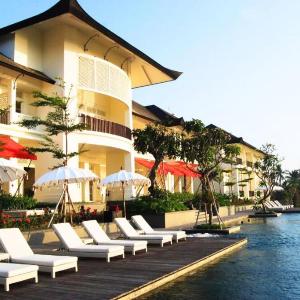 Lush Trees Hotel 1 BR Deluxe Garden View NE134A