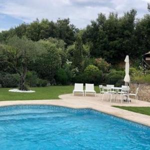 Spacious Villa in Valbonne with Swimming Pool