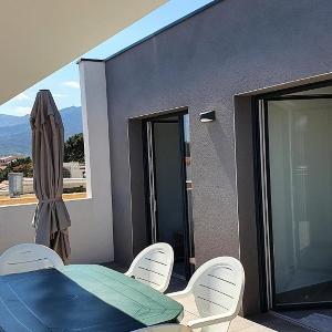 Appartement Confort 4 Pers Climatise Terrasse Parking Proche Plage - FR-1-776-12
