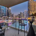 Impeccable and Elegant 3BR with Marina Views Dubai