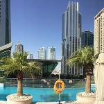 METRO - Cozy & Modern 1BR Apartment In JLT Dubai 