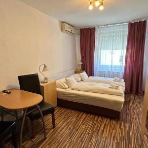 Hermina Apartmanok Westend