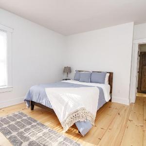 Cozy Farmhouse near all Attractions