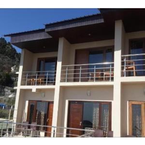 KSP Royal Valley View Hotel Mussoorie