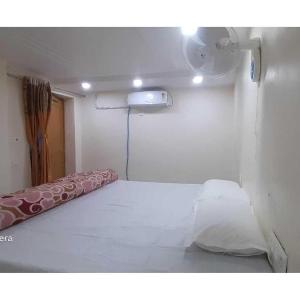 Hotel O Home Shyama Lodge