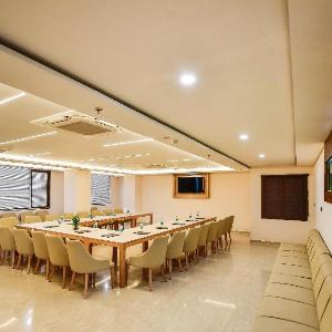 Hotel Palash Regency