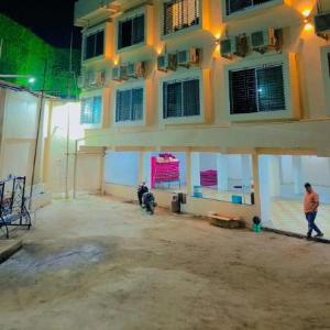 Hotel Mayur Residency