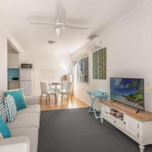Seawest 1 - Central Yamba Unit Walk to Beaches Cafes & Shops - Holiday Yamba