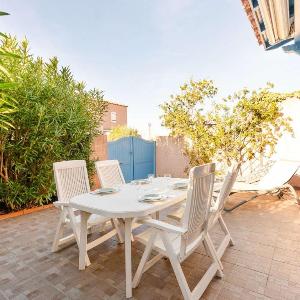 Pavillon climatisé 4 pièces avec WIFI proche plage terrasse barbecue park. privatif animaux admis - FR-1-409-249