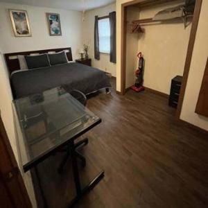 Tomah Apartment A - E Veterans St