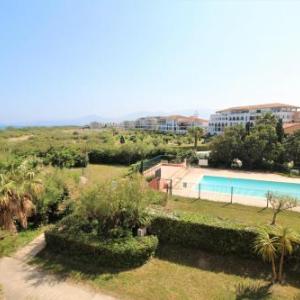 TRO91 - Studio cabine vue mer dans une residence avec piscine