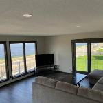 3 Bedroom Condo with Lake Pepin views with access to shared outdoor pool Lake City