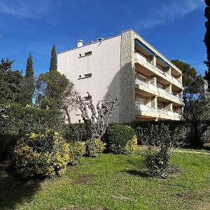 Appartement T2 lumineux proche plage avec parking privé - FR-1-770-27