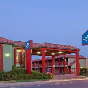 Americas Best Value Inn and Suites Bakersfield Central