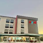 avid hotel Fort Wayne North by IHG Fort Wayne Indiana