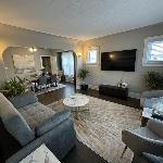 Spacious Retreat Near Convention Centers home Des Plaines Illinois