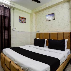 Hotel O HOTEL EMPIRE 18