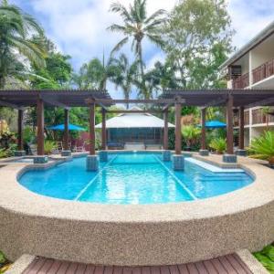 Seascape Holidays at 30 Tropic Style