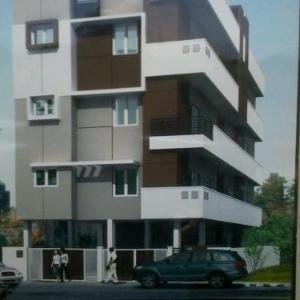 GIRI Service Apartment