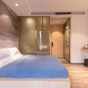 ANJI LIGHT LUXURY HOTEL 安季轻奢酒店