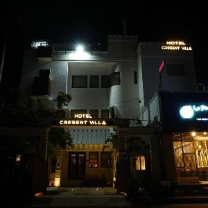 HOTEL CRESENT VILLA