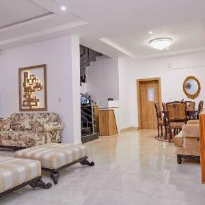 Bazahma Apartment