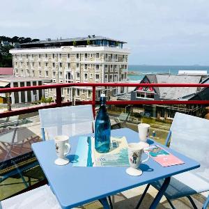 Appartement vue mer avec parking privé et WiFi à Perros-Guirec - FR-1-542-60