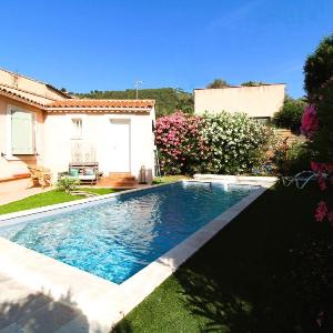 VILLA VIEUX MOULIN Villa avec piscine pour 7 personnes avec piscine à Hyères