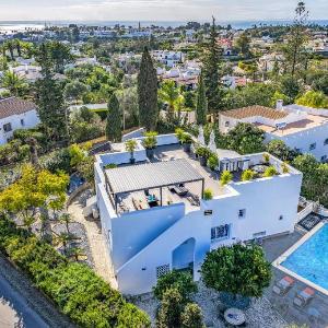 Villa Sylisia by Villa Plus