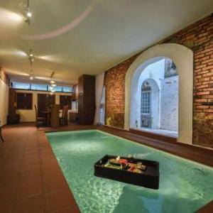Hidden Mansion with Private Pool