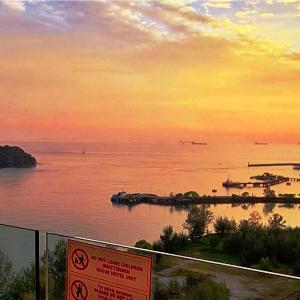 PD Seaview Sunset Cozy Staycation With Pool & Netflix Private Unit