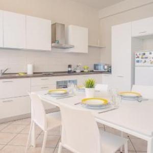 Sweet Lake Apartment - Italian Homing
