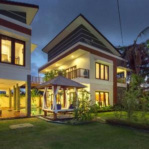 Three Bedroom Residance Villa in Canggu