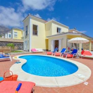 Villa Atenas by Villa Plus